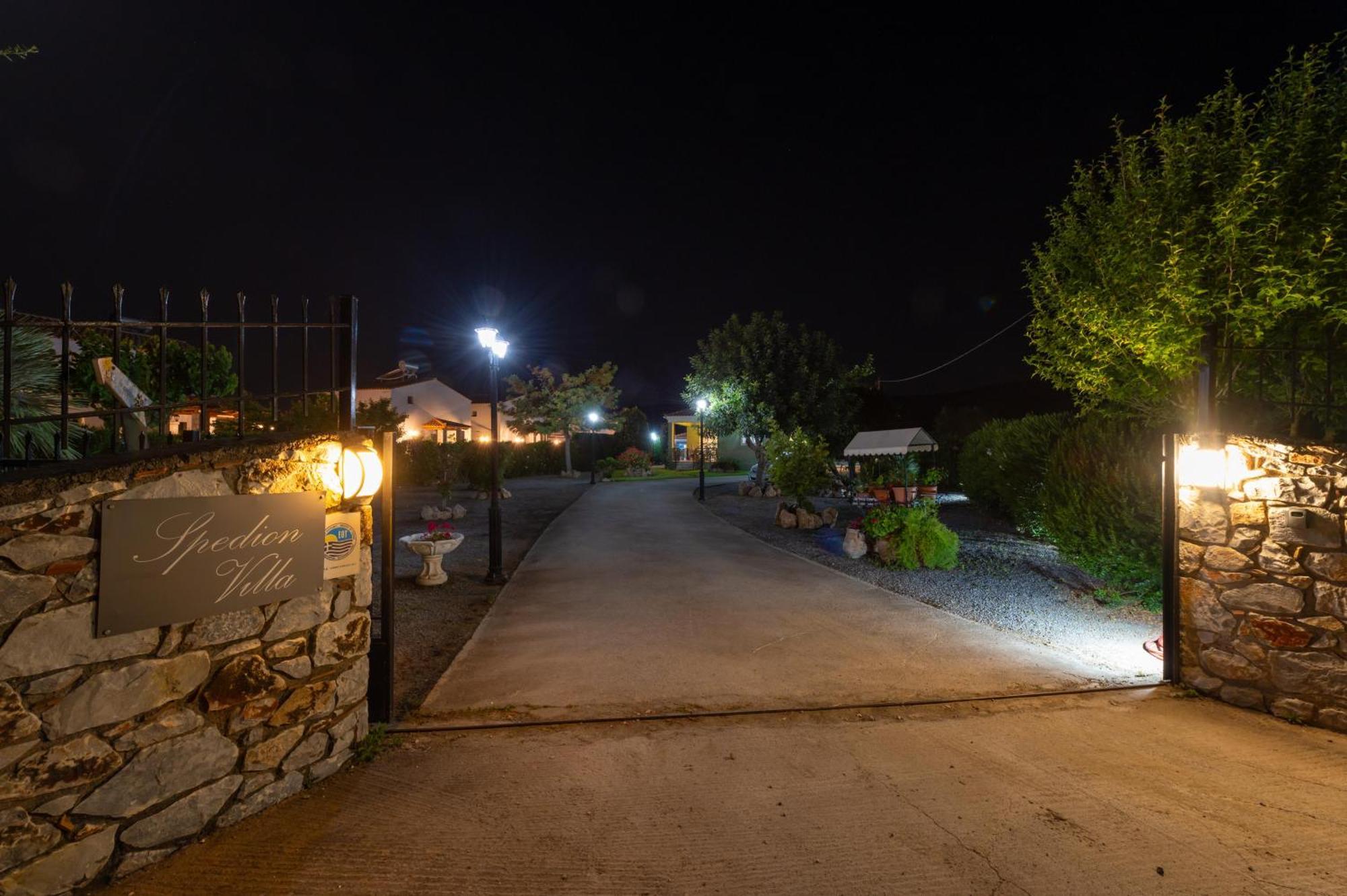 Spedion Villa Gythio Esterno foto